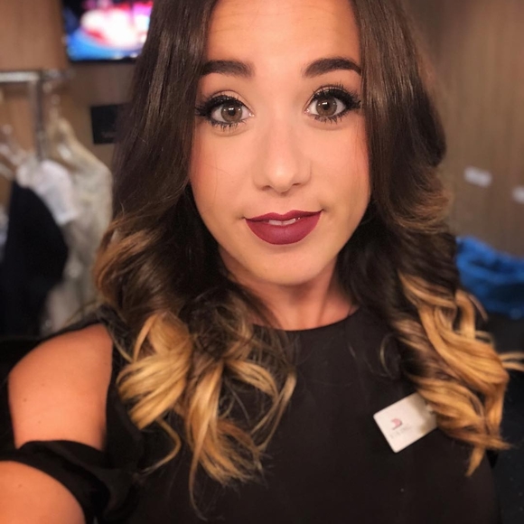 Meet your Posher, Alex - Picture 1 of 1